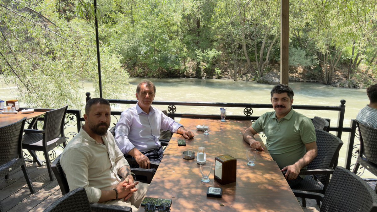 tkdktunceli's tweet photo. TKDK Erzincan İl Koordinatörümüz Sn. Metin BEKTAŞ ile TKDK Tunceli İl İrtibat Ofisi olarak Genel Değerlendirme Toplantısı Gerçekleştirildi. 
🚩  Tunceli’de yeni fırsat kapıları TKDK hibeleri ile destekliyoruz.
YATIRIM SİZDEN DESTEK (HİBE) BİZDEN.
 
💕 #CanCanaTunceli 💕 https://t.co/aYaKlxf13M