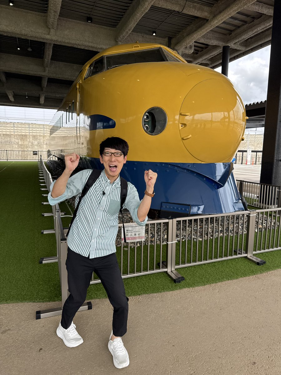 DHyoshikawa's tweet photo. 今日はIRいしかわ鉄道で「鉄道ひとり旅」のロケでした。かなり鉄分高めで濃厚な旅になりました。放送をどうぞお楽しみに！！

#IRいしかわ鉄道
#トレインパーク白山
#土居原ボンネット広場
#鉄道ひとり旅 https://t.co/SY7lKelEQy