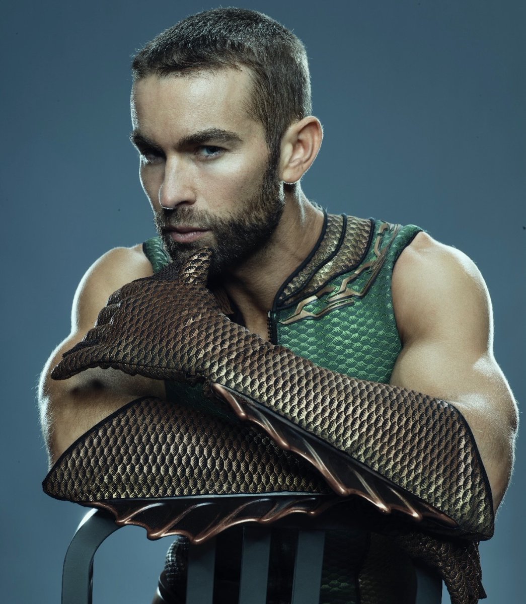 TheBoysOOCC's tweet photo. Chace Crawford revealed he only works out for 25-45 minutes for 6 days a week to be able to achieve his insane natural physique for his role as The Deep. #TheBoys   

(Via:@MensHealthMag) https://t.co/J7uD1J1ib4
