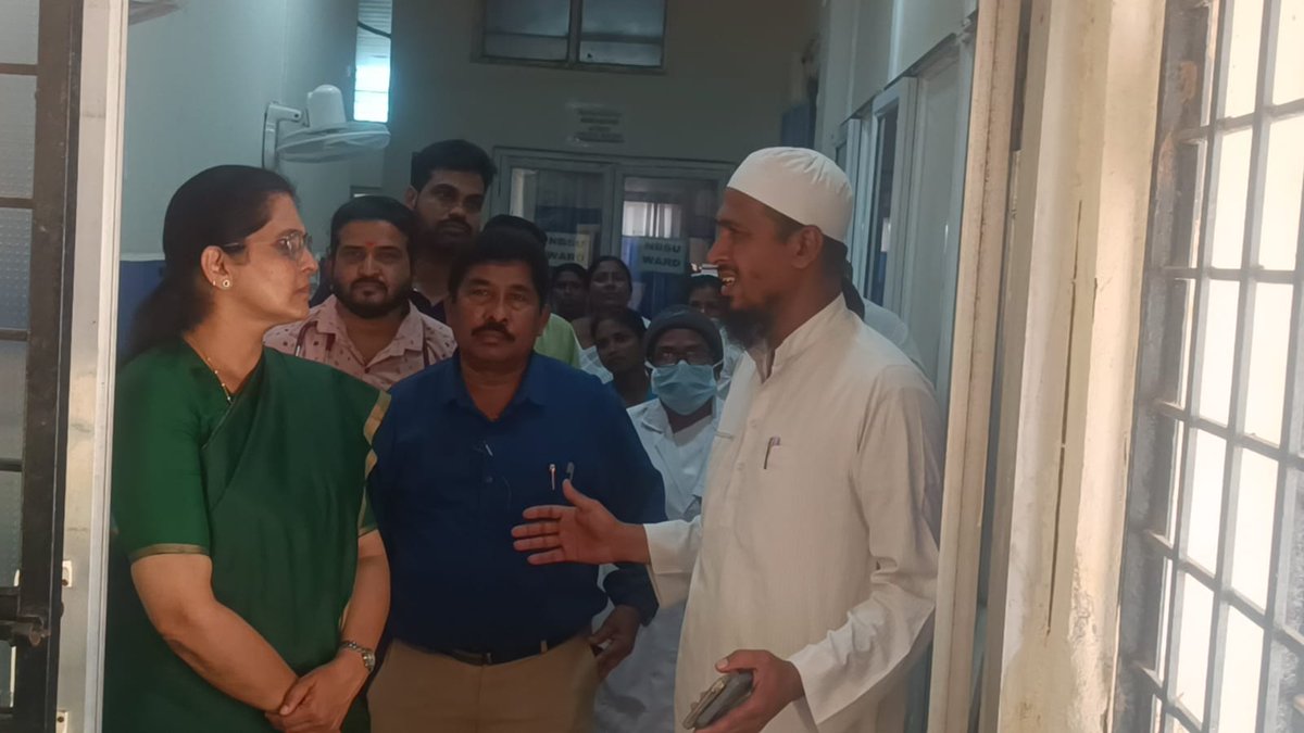 aapkajunaidak's tweet photo. During the visit of , Chairperson @reddy_kavi40544 Governing Council IIHFW, to Bdn Gov Hospital, I reqted  to immediate appoint of Gynec Dr .Due to the absence of a Gynec Dr poor pregnant women r facing hardship &amp; r helplessly approaching private hospitals @revanth_anumula https://t.co/2ZAAjSyciQ