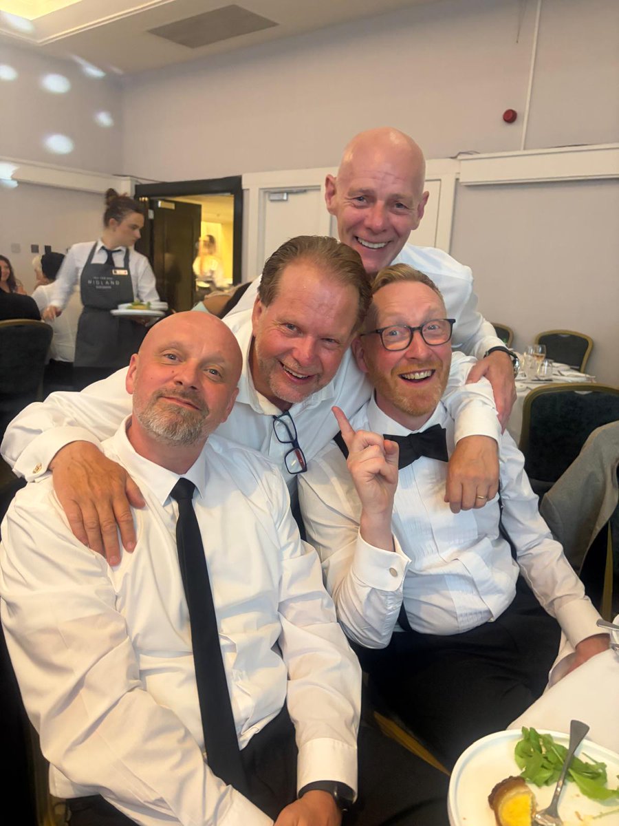 KFELtd's tweet photo. A great night was had by KFE at the inaugural English Fish &amp; Chip Awards in Manchester last night 🐟🍟🏆

Attended by more than 400 people, everyone came together to celebrate excellence, tradition &amp; innovation.

Congratulations to all the award winners 🎉 https://t.co/06bwNwBg19