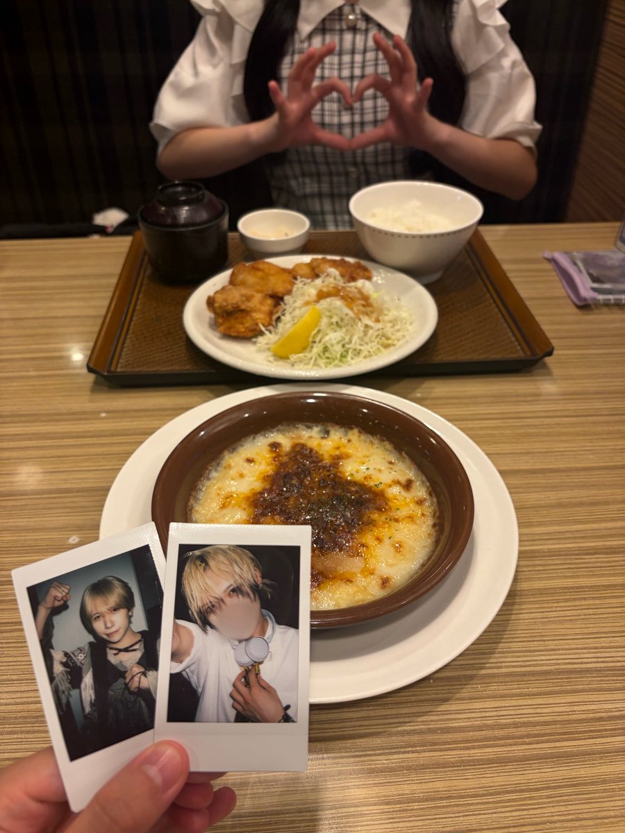nya_mn26's tweet photo. ♡犬乱騒動vol. Ⱥstral?!♡

君とならどんな夢も叶う気がしてるᶻz₍^_ ̫ _^₎
 #犬トラル大好き https://t.co/PwSZ43pji7