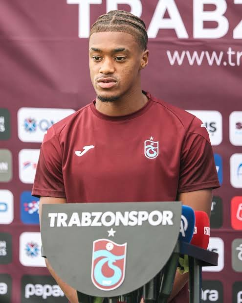 Curry_6154's tweet photo. 🔔ÖZEL|
Fulham, Pina ve Nwaiwu için Trabzonspor'a bonuslarla birlikte 45 milyon Euro'yu bulan bir teklif iletti. https://t.co/TjKHhgd3qM