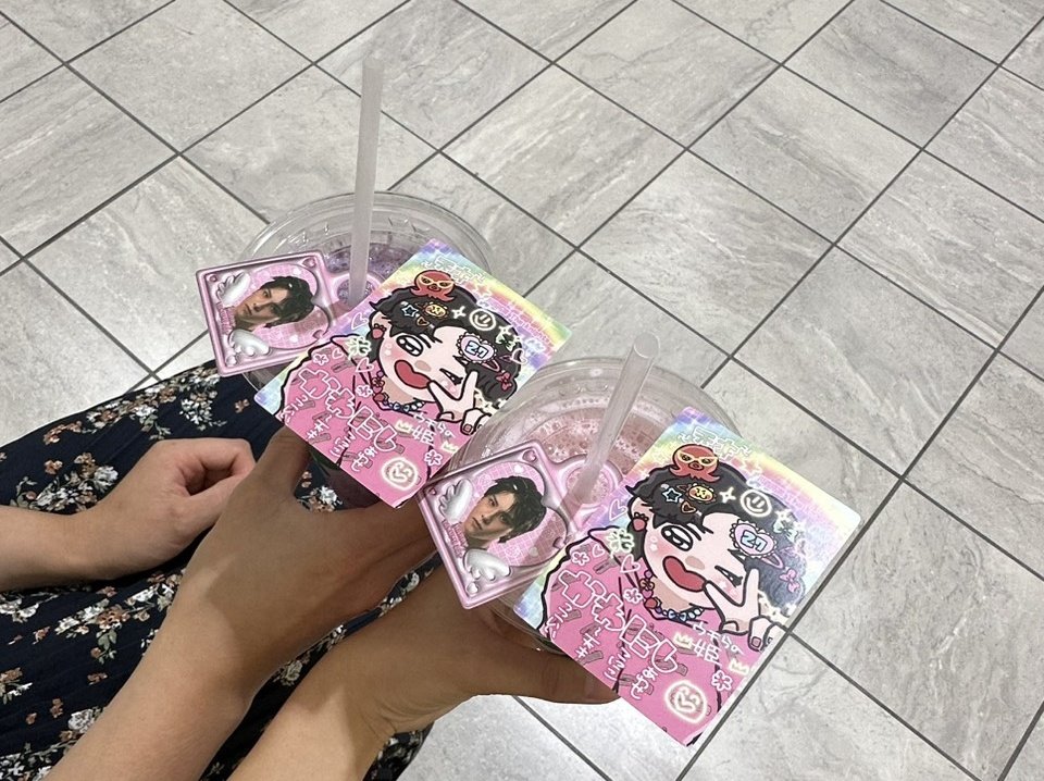 osssrk0804's tweet photo. 久しぶりのJAM活～❤️　
たくみのセンイル巡りしてきたよ☺️
久しぶりにおべべちゃんにも会えて本当に楽しかった(*´ω｀*)
またJAM活しようね♡♡

@juntsuru_obebe2 https://t.co/RjCZjm9Urt