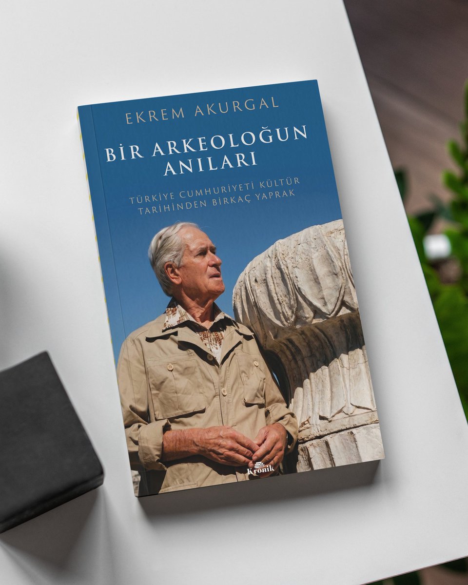 KronikKitap's tweet photo. 📘 YENİ KİTAP // Türkiye arkeolojisinin öncülerinden Ekrem Akurgal’ın kaleminden; savaşın gölgesindeki gençlik yılları, bilim tutkusu ve Anadolu’nun antik mirasını gün yüzüne çıkaran unutulmaz bir yaşam öyküsü.

🔗: https://t.co/d7aULbECy1 https://t.co/MA4ycGXCHA