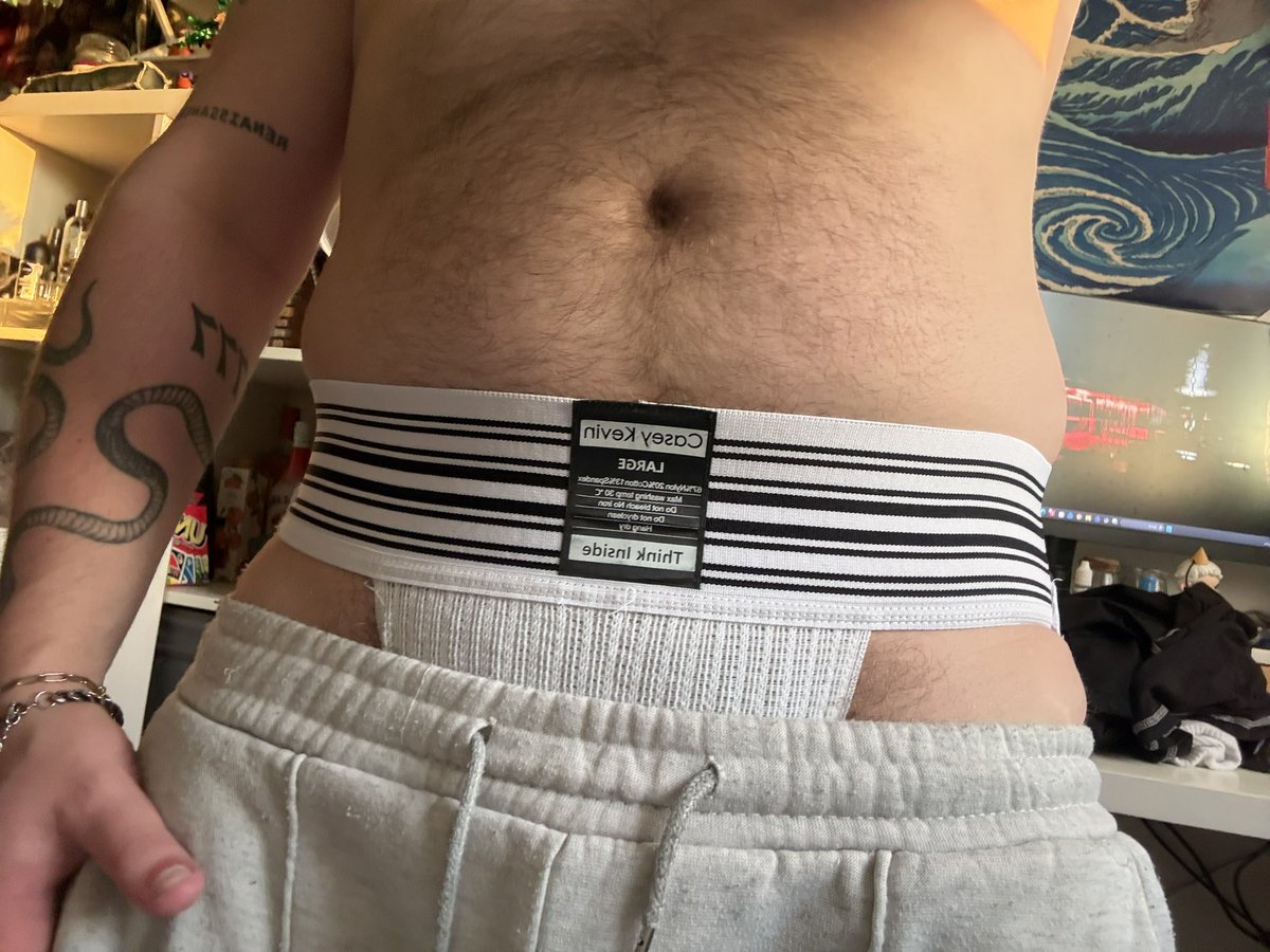 dwaposters's tweet photo. can we make jock tuesday a thing? https://t.co/xbs8iTcUH2