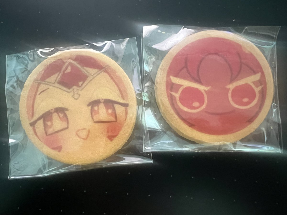 Cookie_Glass48's tweet photo. 쉼표님께서 이슈 홀베 쿠키 받았어요... 이걸 먹어야한다니.. 믿을 수 없다... 안 먹고 싶다.. https://t.co/lcmRmrSaze