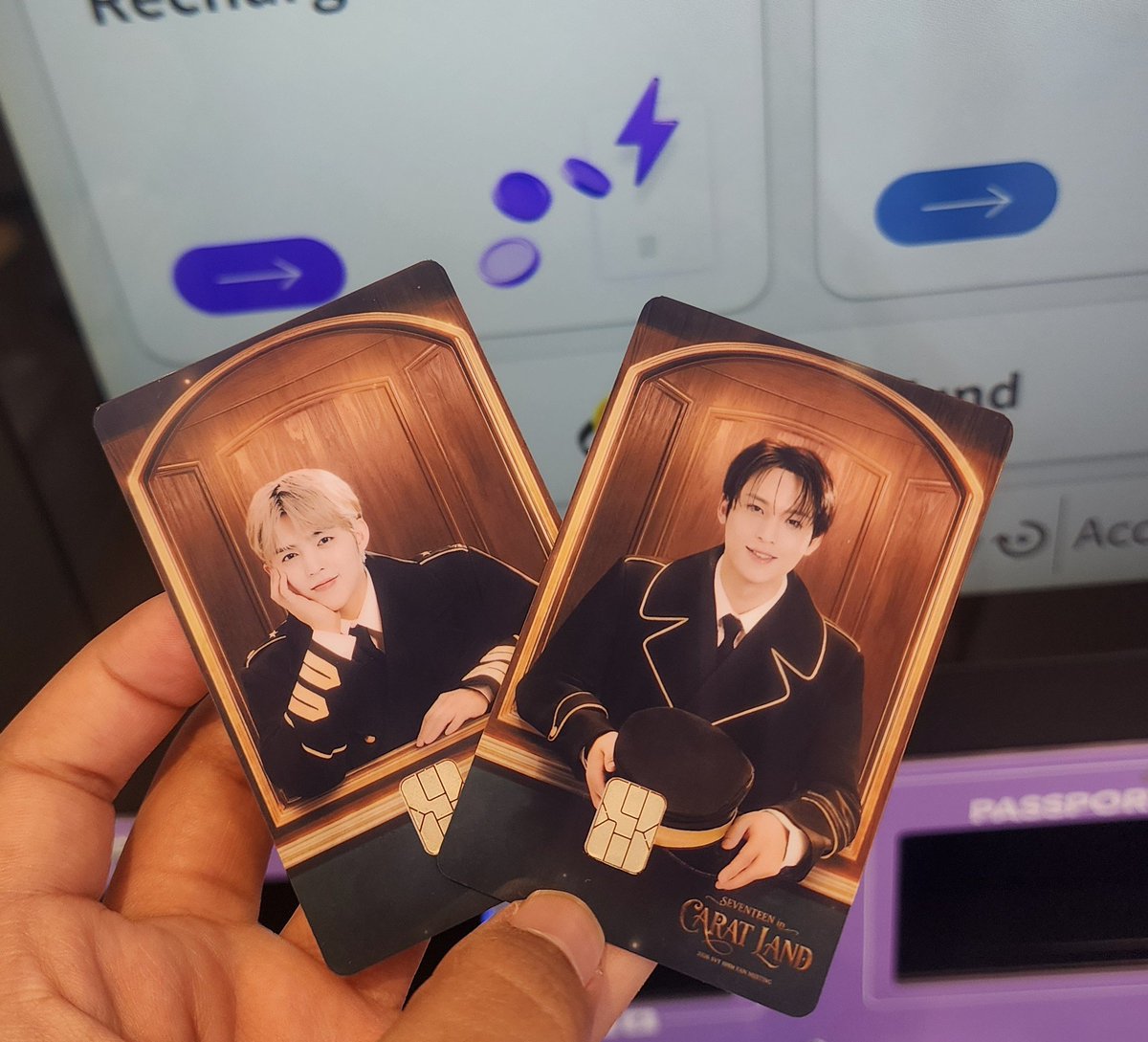 withVOL8EE's tweet photo. open po namane card seventeen caratland 2026

s.coups and mingyu version https://t.co/BLQdVckqHS