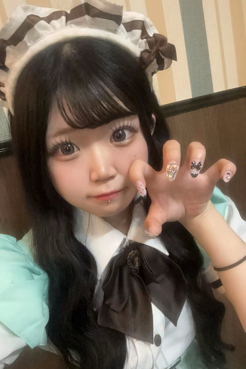 nemu___zzo's tweet photo. ネイルしたのーᴗ ⩊ ᴗ💕 https://t.co/yCAjgJXpjm