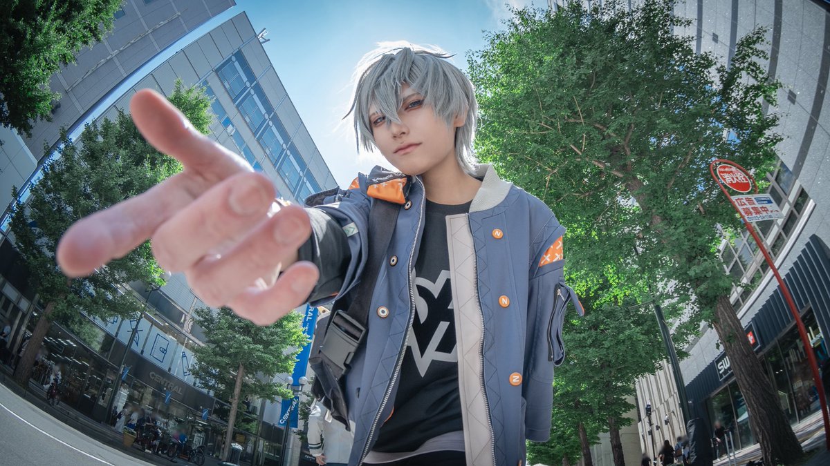 0_rei__81's tweet photo. 📼Cosplay💻

        ⋆.꙳⸜
                       道案内するよ───
                                                              ⟡.*

 #サツコス https://t.co/nA3dAdcsqX