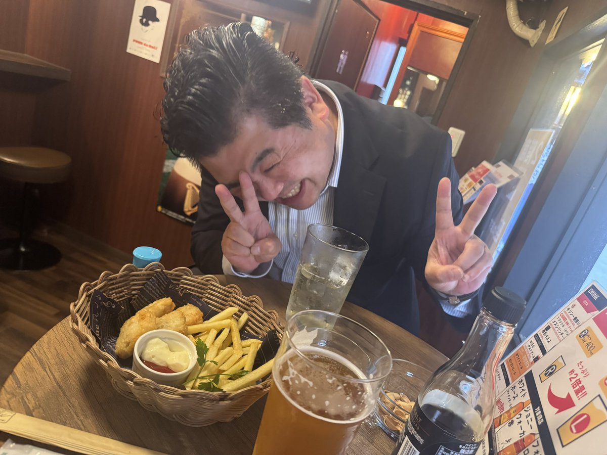 mayaring11's tweet photo. ロボッツファンクラブ更新会場はこちらです https://t.co/k0Pvdl0RHb