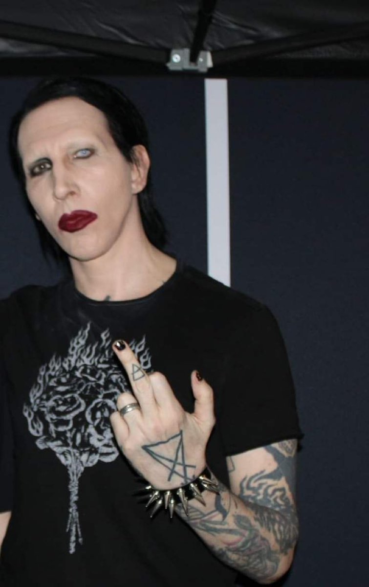Falcore33's tweet photo. I wasn’t born with enough middle fingers https://t.co/YLUx8OXTu4