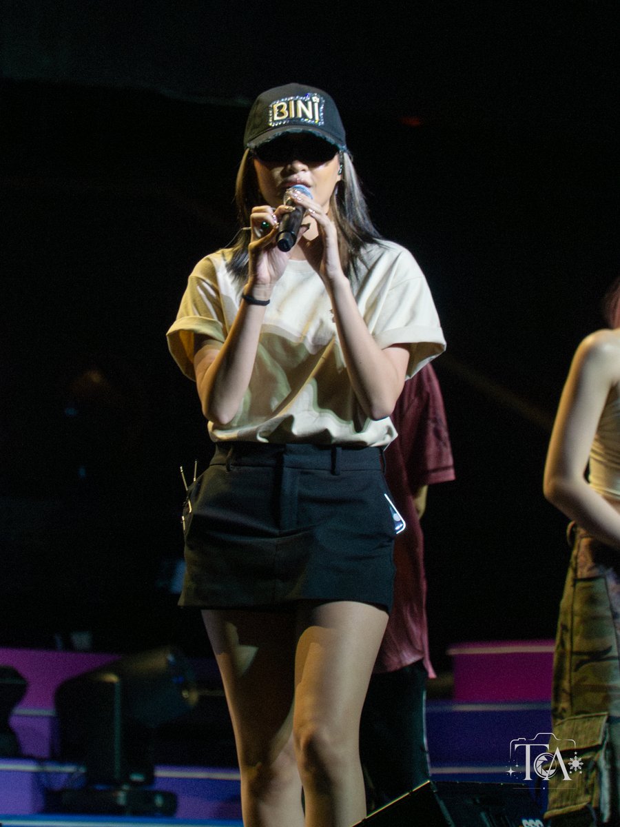 Vyyy_Allistair's tweet photo. #BINI #BINISignalsWorldTour2026
[COLET] SOUNDCHECK 📷
Receiving signals straight from the queens themselves. 📷📷
#BINIColet #Colet https://t.co/Z2RX6oPwQ5