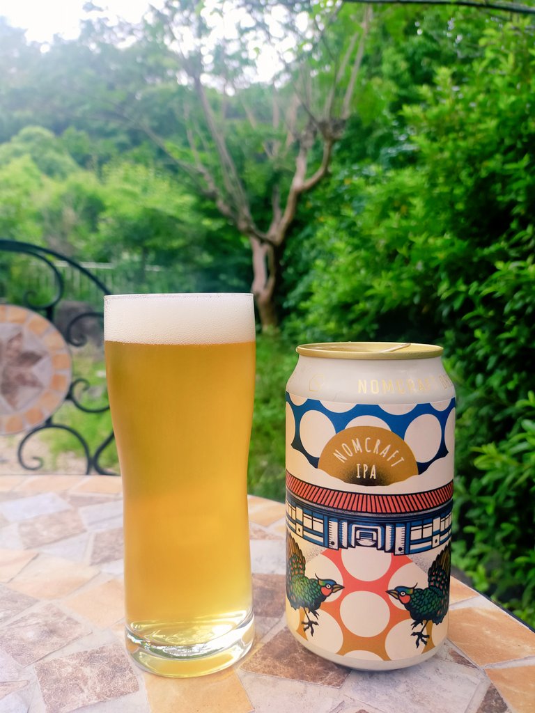 nskwtshr's tweet photo. NOMCRAFT IPA West Coast IPA 6.5% 350ml。
ノムクラフトさんは何飲んでも間違いないわ、特にIPAはとれ飲んでもホンマに美味いわ。このWCIPAもスッキリフルーティで激ウマやがな。またタップルーム行かなな。
#NOMCRAFT #IPA #WestCoastIPA #和歌山県有田川町 https://t.co/7fmVrMg70s