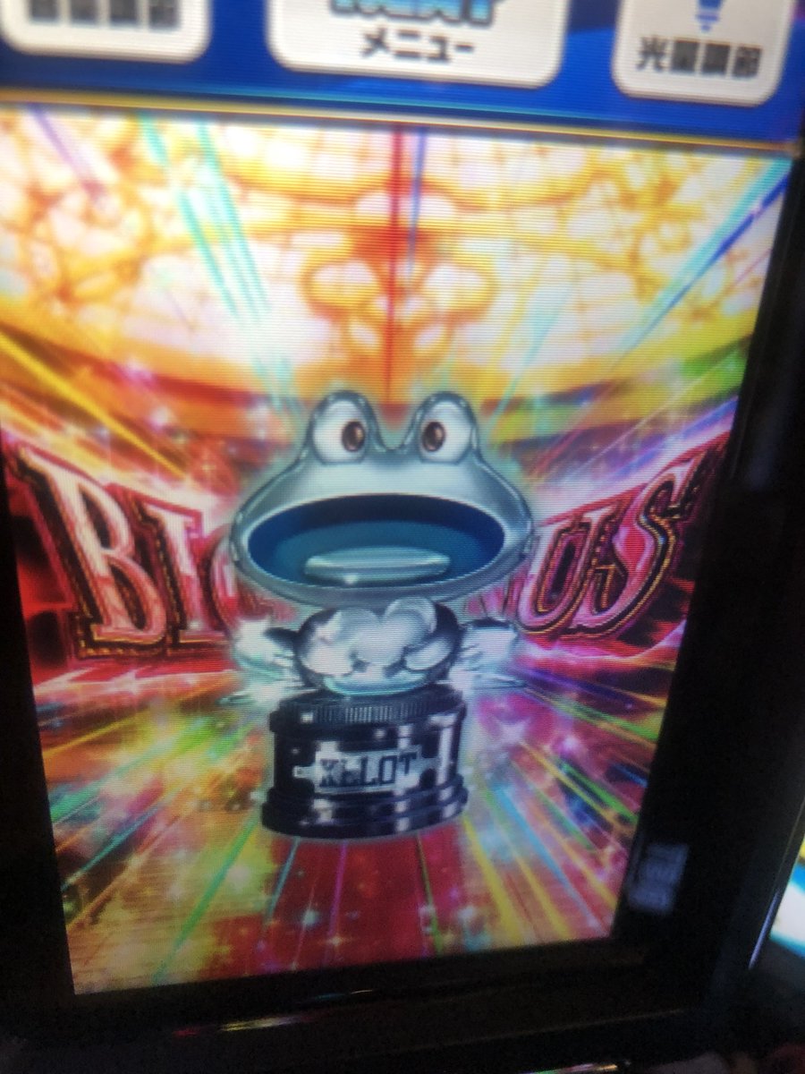 versus0versus's tweet photo. えっと… https://t.co/LhUKDLIM4D