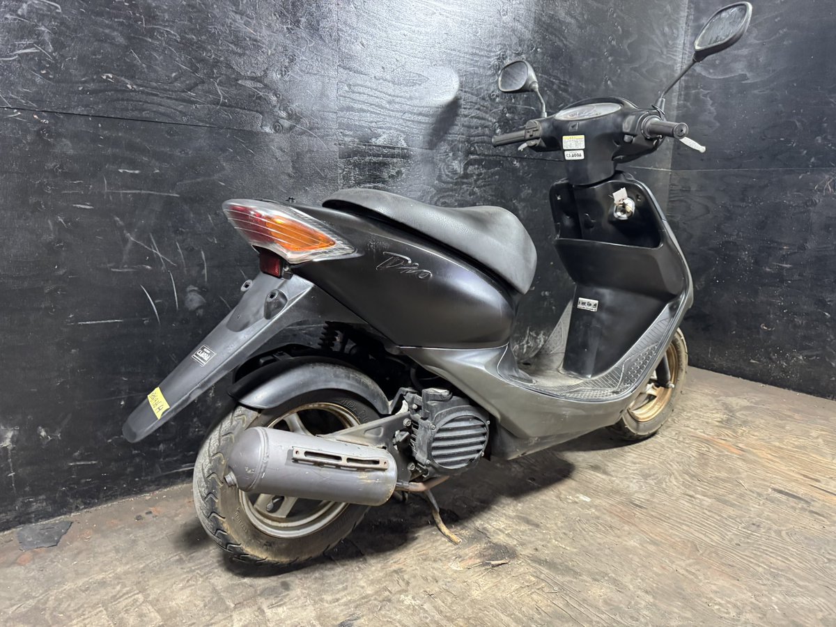 autoshop_able's tweet photo. 08061936H ホンダ　マッド　スマートディオ

激安原付入荷しました♪
バッテリー新品！
 4スト、集中キー！
通勤、通学におすすめ！

★店頭で試乗可能★

お支払い金額4.0万円(税込)

車両詳細、始動動画はこちらから↓

https://t.co/xvYALS7GfJ

本日配送可能！
0429730245までお電話ください https://t.co/oCwmDDBUjB