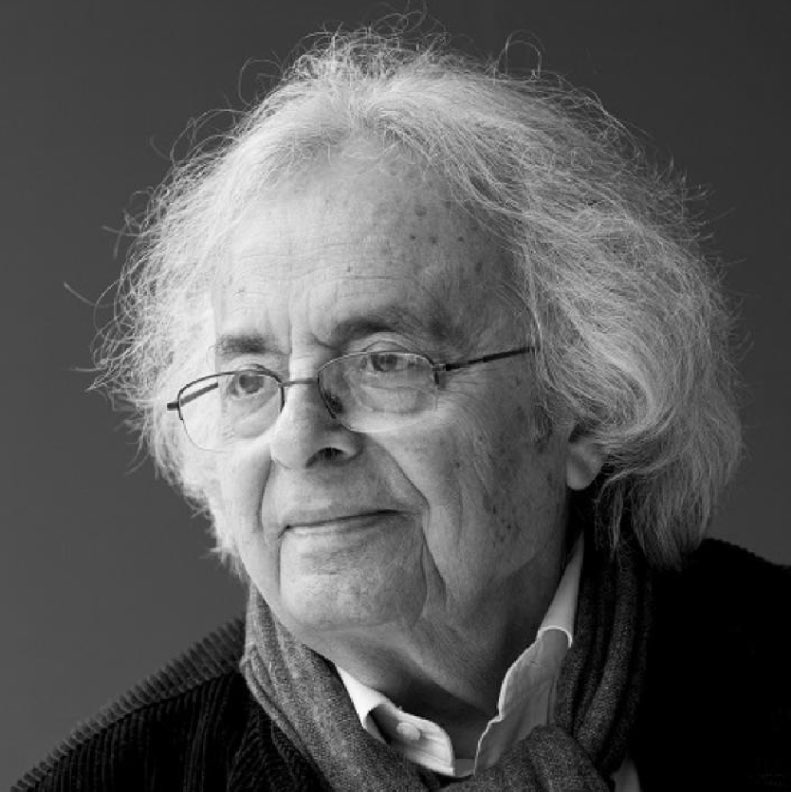 vanmutoka1's tweet photo. «Tu ne me hais pas. Tu hais l’image que tu as créé de moi , et cette image,  ce n’est pas moi ,c'est toi . »
Adonis https://t.co/nqdx0d6j0w