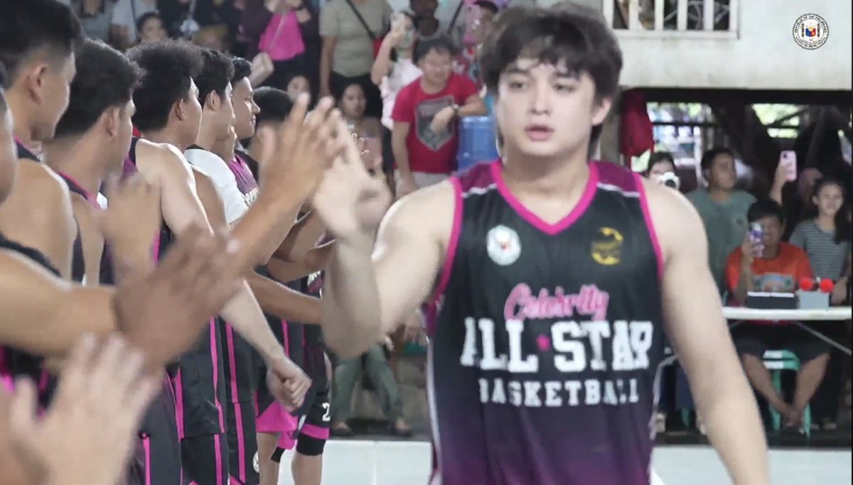 _Pr3tty1nP1nk_'s tweet photo. Wearing Jersey #25!
#LanceCarr https://t.co/U8760B94Ch