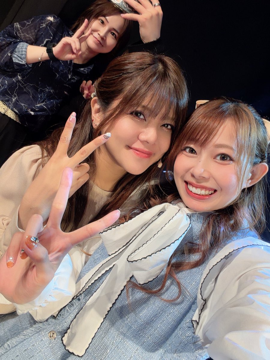 811284916's tweet photo. ちえさんほしもさん♡
10年以上の推しカプなんです…🤫♪
ほんとに役づくりの段階からすごかった。
2時間くらいでグループLINEの通知100件近くあったときは驚愕したけど、
それがあったから途中から役で悩まなくて自然にできてきて。初めての感覚ー😭✨いつまでも推します🧎‍♀️‍➡️🩷
#ゾウアイ https://t.co/10S9mVftQl