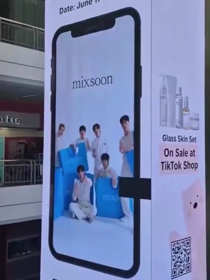 eli⭒JUNENOO tweet media
