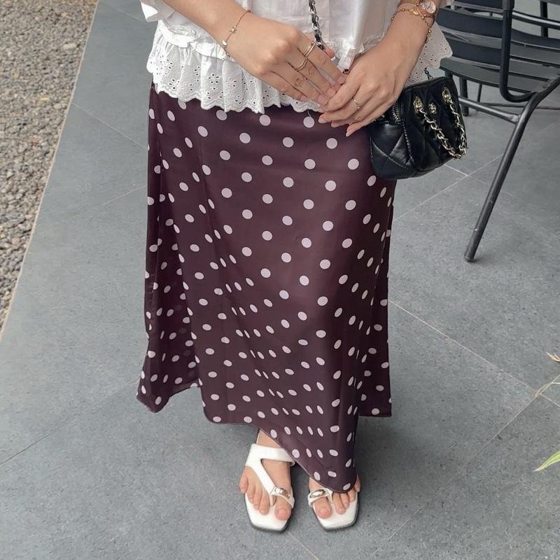greendazed_'s tweet photo. Rok polkadot klasik elegan, nyaman, dan bikin tampilan makin cantik ✨

Cek harga👉🏻https://t.co/OzKBXsS7Q3 https://t.co/H47AEcKAFq