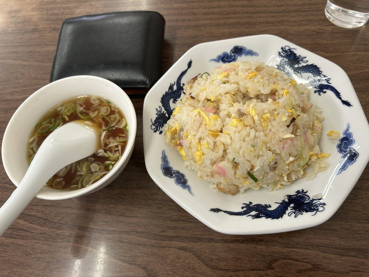 kame_junk's tweet photo. 2月28日13:30初訪問

炒飯 900円

長年気になっててやっと行けました

評判通り美味でした

※しばしのデジタルデトックスからゆるーく復活

#大宮
#多万里
#町中華 https://t.co/a8ZyxwbRpO