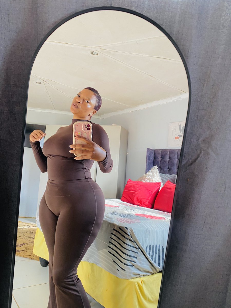 Nontlahla tweet media