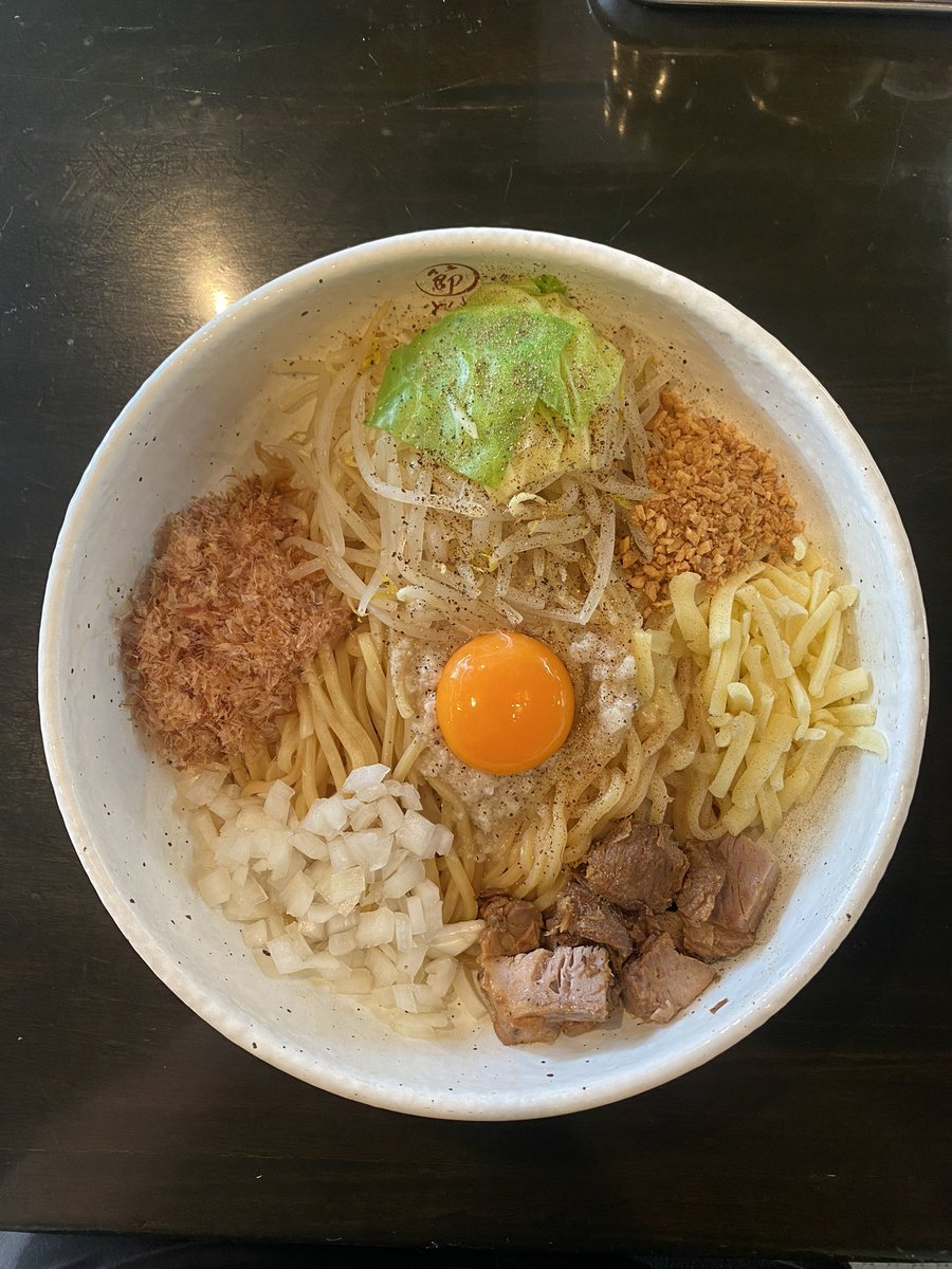 まる ぶ しとん や