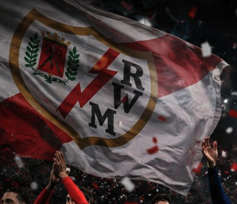 BrandStocker's tweet photo. Mucho se queja el @RayoVallecano de los agravios por el uso del escudo #ADRV por la afición, pero es bastante peor el uso de marca que está haciendo el club con IA: ramas que parecen dos árboles de Navidad, tipografías mal resueltas...
#PresaVeteYa
https://t.co/PTt3NdLcHM https://t.co/shpk8ptR5F