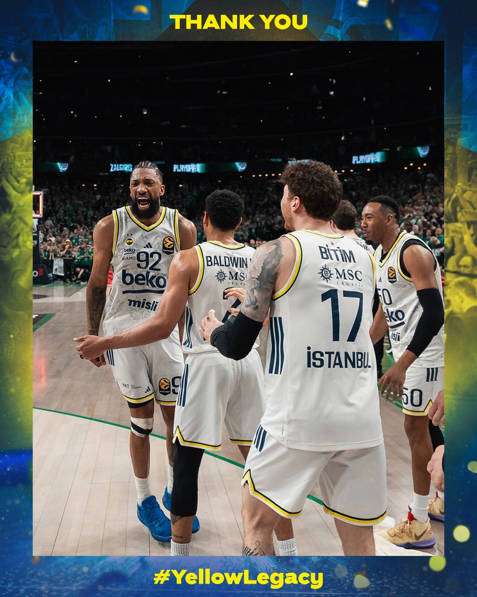 FBBasketbol's tweet photo. Memories made, history shared. Thank you Khem! 📸

#YellowLegacy https://t.co/RYr6vpmGVl