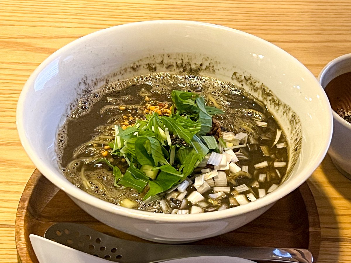 macka_aka's tweet photo. 道のりは険しいですね https://t.co/elmzcBk155