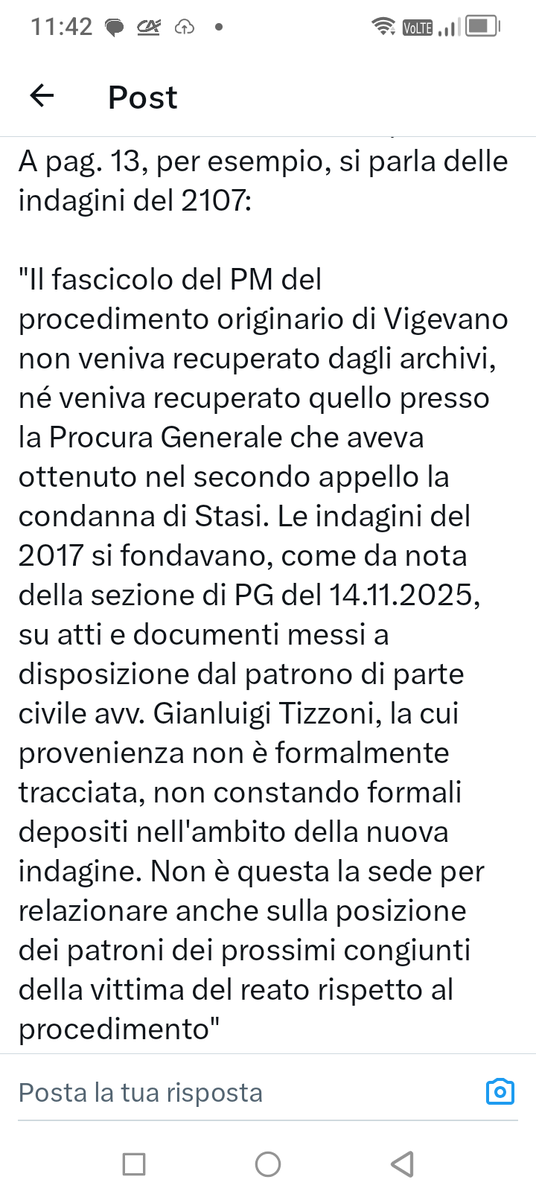 bladistic's tweet photo. Riepilogo.
-Intercettazioni considerate non attinenti e incomprese nel 2017 ma poi rilette e trascritte dalla Procura di Pavia con elementi importanti.
-Pappalardo già condannato che fotografa il 24 dicembre il fascicolo su Sempio.
-Scopetta condannato per corruzione è il carabiniere che mette le cimici nella macchina di Sempio.
-Il capo della PG che chiama Sempio tra sabato e domenica 16 volte senza autorizzazione dei pm e gli propone la "roba"
-Il padre di Sempio indagato per corruzione.
- Consulenza Linarello secretata che arriva in modo illecito alla difesa Sempio.
-Sempio sa di essere indagato prima della notifica e si disfa del materiale che riguarda il suo passato antecedente al 2017.
-45000 euro in nero a tre avvocati per 3 mesi di indagini senza aver prodotto un atto.
-Gli atti del processo di Stasi arrivano alla procura di Vigevano direttamente dall'avvocato di parte civile, cioè da Tizzoni.
-Il perito DeStefano che dichiara il falso in perizia 
- La famiglia poggi che si attiva per fermare la nuova indagine di Pavia a carico di Sempio, per fermarla con la collaborazione della Barbaini.
-La difesa di Sempio con l'avvocato Taccia che suggerisce alla famiglia Poggi cosa dire a sit.
-Avvocato Tizzoni che prende aperitivo con l'indagato per omicidio.

E poi il problema sarebbero quei pochi  
giornalisti o youtuber che raccontano la verità?

Screenshot da @GianlucaZanell2
( Bravissimo).

#Garlasco
