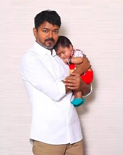 PrakashPandianP's tweet photo. “தாய்மாமன் தங்க மோதிரம் திட்டம்” - செப் 15ம் தேதி தொடங்கி வைக்கிறார் @CMOTamilnadu 

தவெகவின் தேர்தல் அறிக்கையில் தெரிவிக்கப்பட்ட திட்டத்திற்கு அரசு ஒப்புதல். 

ஜூன் 22 முதல் அரசு மருத்துவ மனைகளில் பிறக்கும் குழந்தைகள் பயன் பெறுவார்கள்.

@PrinceJebakumar @Vignesh_twitz https://t.co/J5QjZitRNS