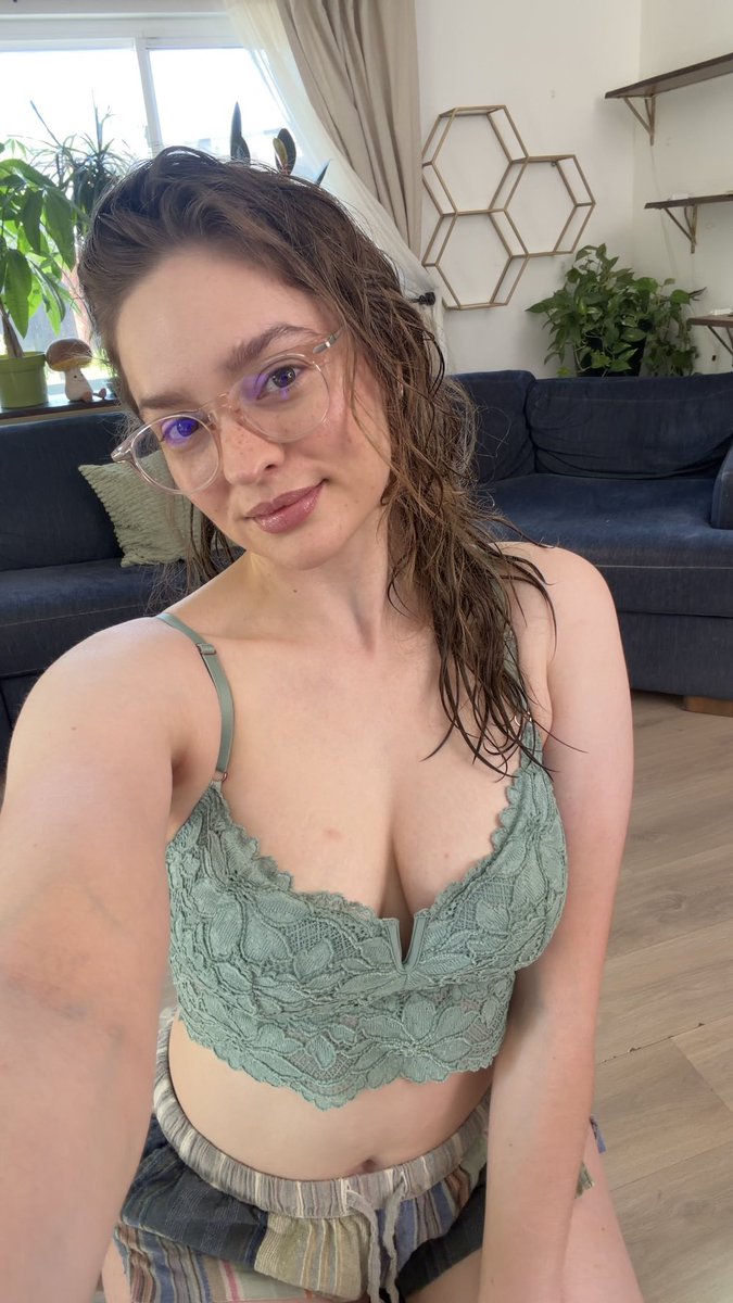 sandratherapis0 tweet picture