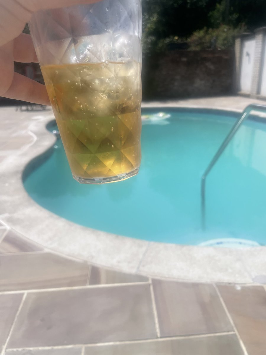 ngallagher88's tweet photo. Not a problem
Heat wave https://t.co/KYd1FcQxdP
