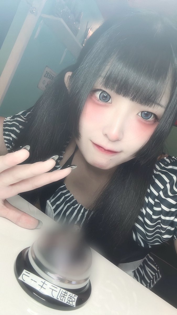 rrrr__luvu's tweet photo. なんと当店にも強制テキーラベルが、、‼️‼️‼️
ねるさんはラストまでおりまち( ᴖ ̫ᴖ )♩

@MurazShinjyuku 

#ガールズバー #歌舞伎町 #コンカフェ https://t.co/ux5kZeWcVZ
