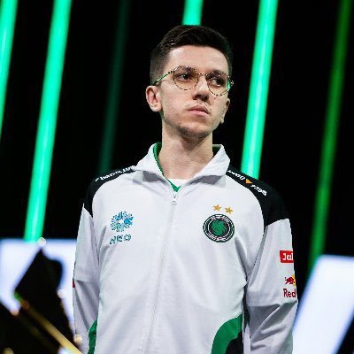 PolymarketCS2's tweet photo. Kyxsan has reportedly already found a new team. 🇲🇰

NaVi and Aurora are seen as the frontrunners. 👀 

Rumor by Hooch https://t.co/MMgF4QoKy5