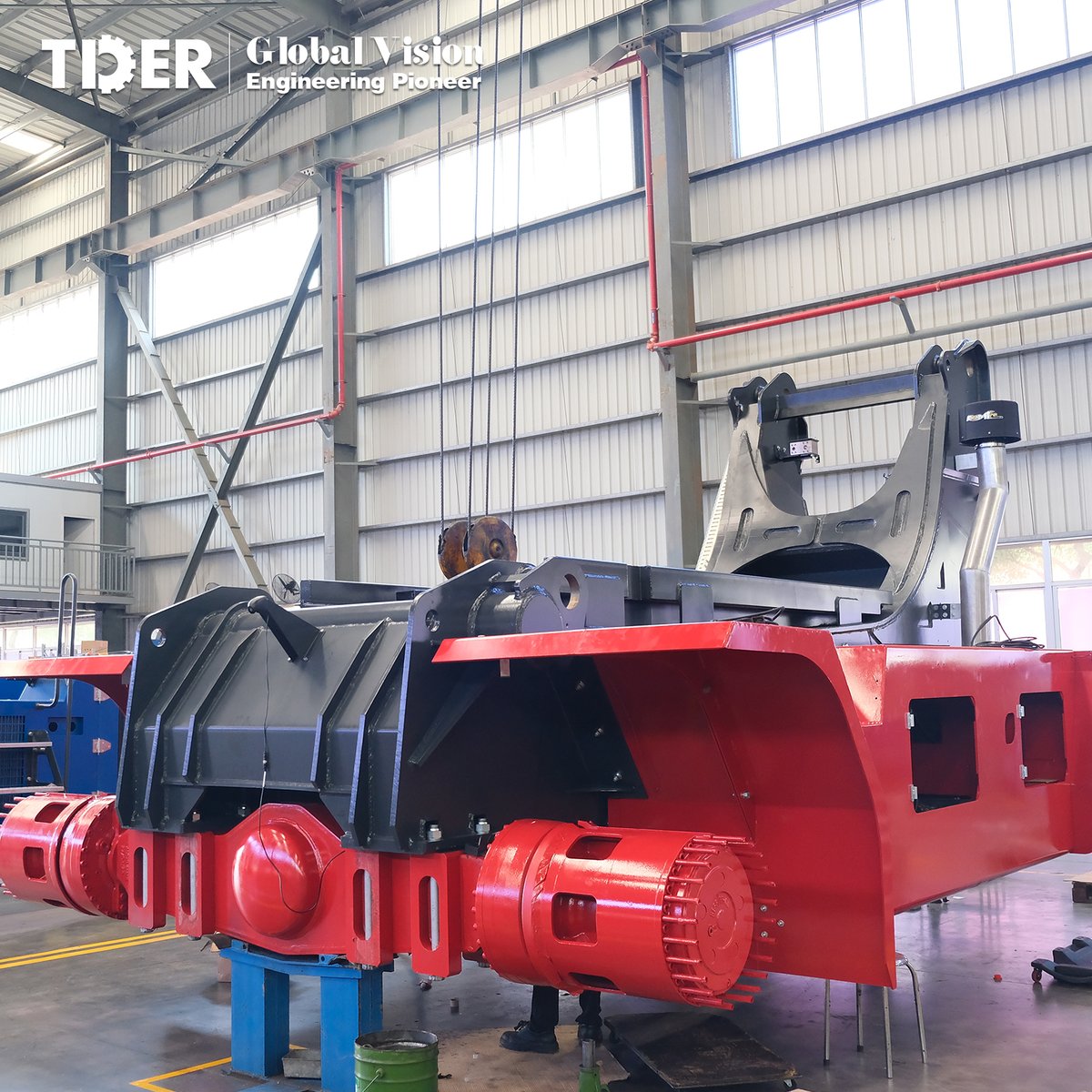 tdergroups's tweet photo. Port giants are born on the TDER assembly line—steel, engineering & craftsmanship for the world’s busiest ports.
🌍 https://t.co/qLgxIIUSr4
📲 +86 17346269651
#tiderchina #MadeinChina #PortMachinery #FactoryVisit https://t.co/3RWlOT3FNe