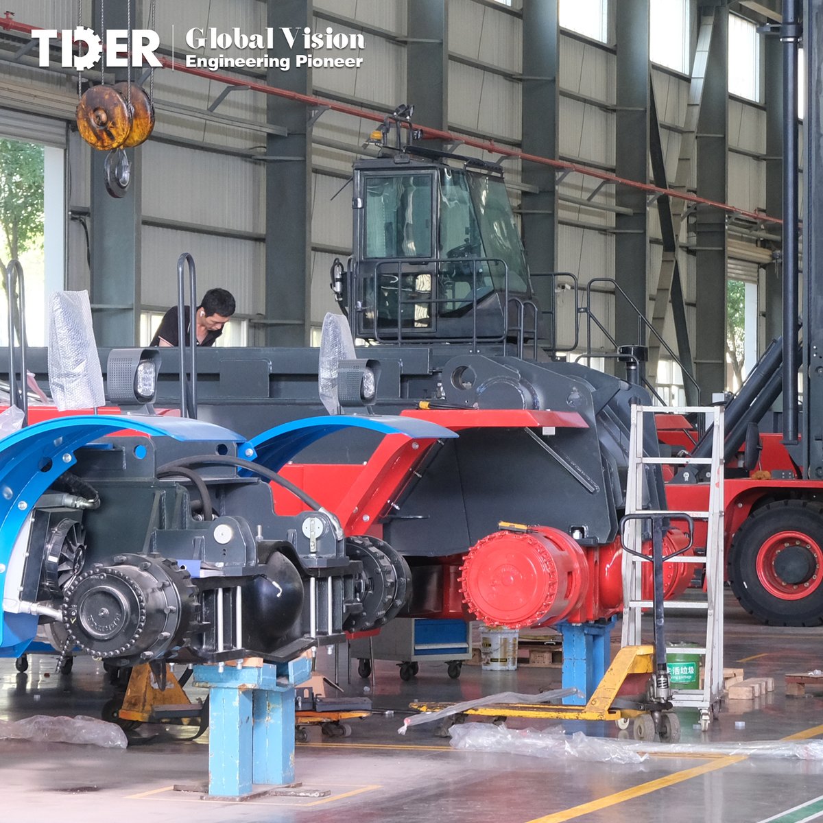 tdergroups's tweet photo. Port giants are born on the TDER assembly line—steel, engineering & craftsmanship for the world’s busiest ports.
🌍 https://t.co/qLgxIIUSr4
📲 +86 17346269651
#tiderchina #MadeinChina #PortMachinery #FactoryVisit https://t.co/3RWlOT3FNe