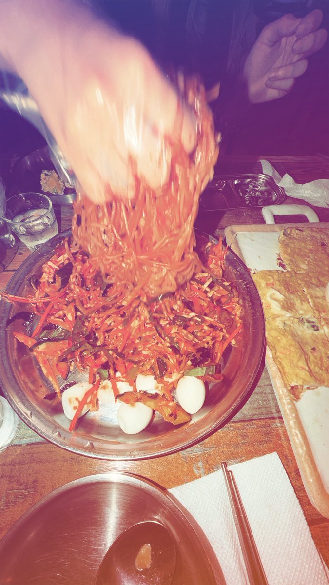 idaeguen's tweet photo. 종강하고 하루종일 먹기만 함 https://t.co/Fb2eliN1ce