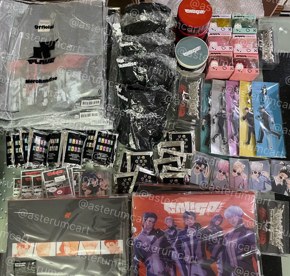 asterumcart's tweet photo. #asterumcartupdates

🇰🇷 caligo pt. 2 official md — arrived
🇨🇳 yizhuyu albums — arrived
🇯🇵 ums &amp; weverse japan albums — eta june 25
🇰🇷 withmuu albums — eta june 27

sorting and packing of recently arrived merch is ongoing. please be ready for isf + lsf emails. thank you! https://t.co/AD8ivXVcx9
