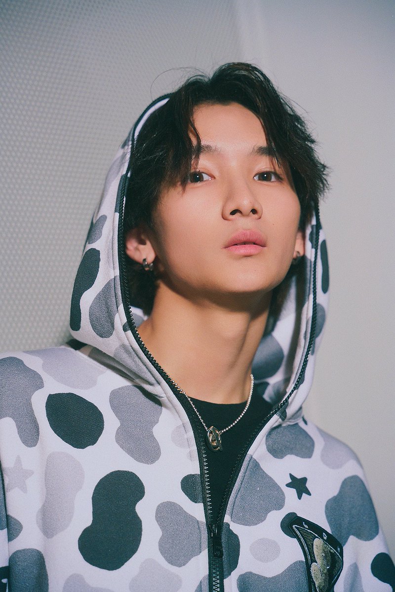 ldh_scream's tweet photo. ◥◣本日発売!!◢◤
#Ray 8月号 
「イケメンアスリートSNAP」企画に
 #LION が登場✨

撮りおろし写真掲載📸✨
クールで大人っぽい新鮮なLIONが見られるかも...?!😎
ぜひチェックしてください📣

ぜひお見逃しなく👀✨

▼ご購入はこちら🛍️
https://t.co/CZkApkzMwq

@mag_ray 
@dleague_jp 
#LDHSCREAM
