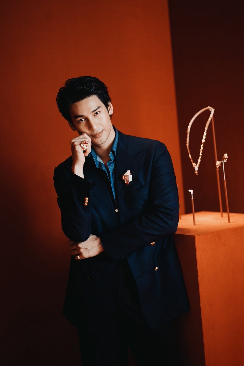 EverydaynewsTH's tweet photo. เสิร์ฟภาพสุดหล่อของ "อาโป ณัฐวิญญ์" Global Ambassador ของ Piaget ในงานร่วมฉลองการเปิดตัวคอลเลกชั่นจิวเวลรี่ชั้นสูง ที่ปีนี้มาในชื่อ "Colours of Extraleganza" ณ เมืองม็องตอง ประเทศฝรั่งเศส 

@Nnattawin1
#ApoNattawin 
#Piaget #PiagetSociety #PiagetHighJewellery
#ColoursOfExtraleganza