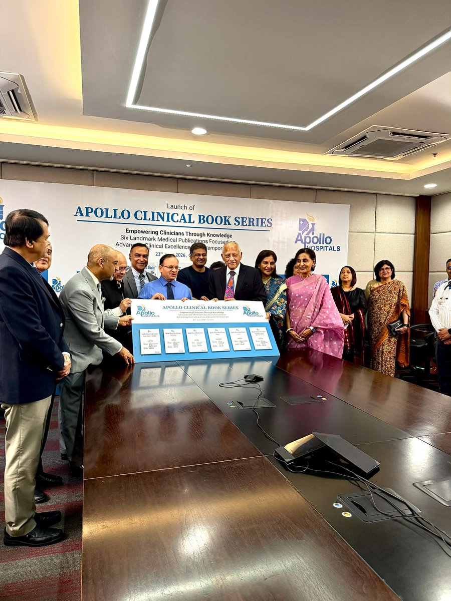 drnpraj's tweet photo. Delighted to be part of the launch of an Apollo clinical book series covering six major lifestyle diseases. I am especially proud to have contributed to the volume on Obesity, an area that continues to be a significant global health challenge.
My sincere thanks to the management for the initiative by bringing together experts from across disciplines. The occasion was made even more special by the launch being graced by our visionary Chairman, alongside the Vice Chairman and Managing Director.
Honoured to contribute to this meaningful educational resource and be part of such an inspiring team.
#apollohospitals
#apolloknowledge
#reclaimlife
#docraj
#barosurgery