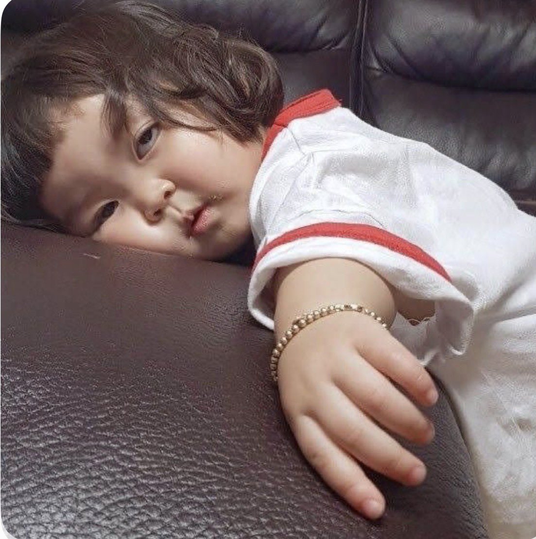 lisansldindar's tweet photo. Bende panik yatak var https://t.co/AppOZAg8X2