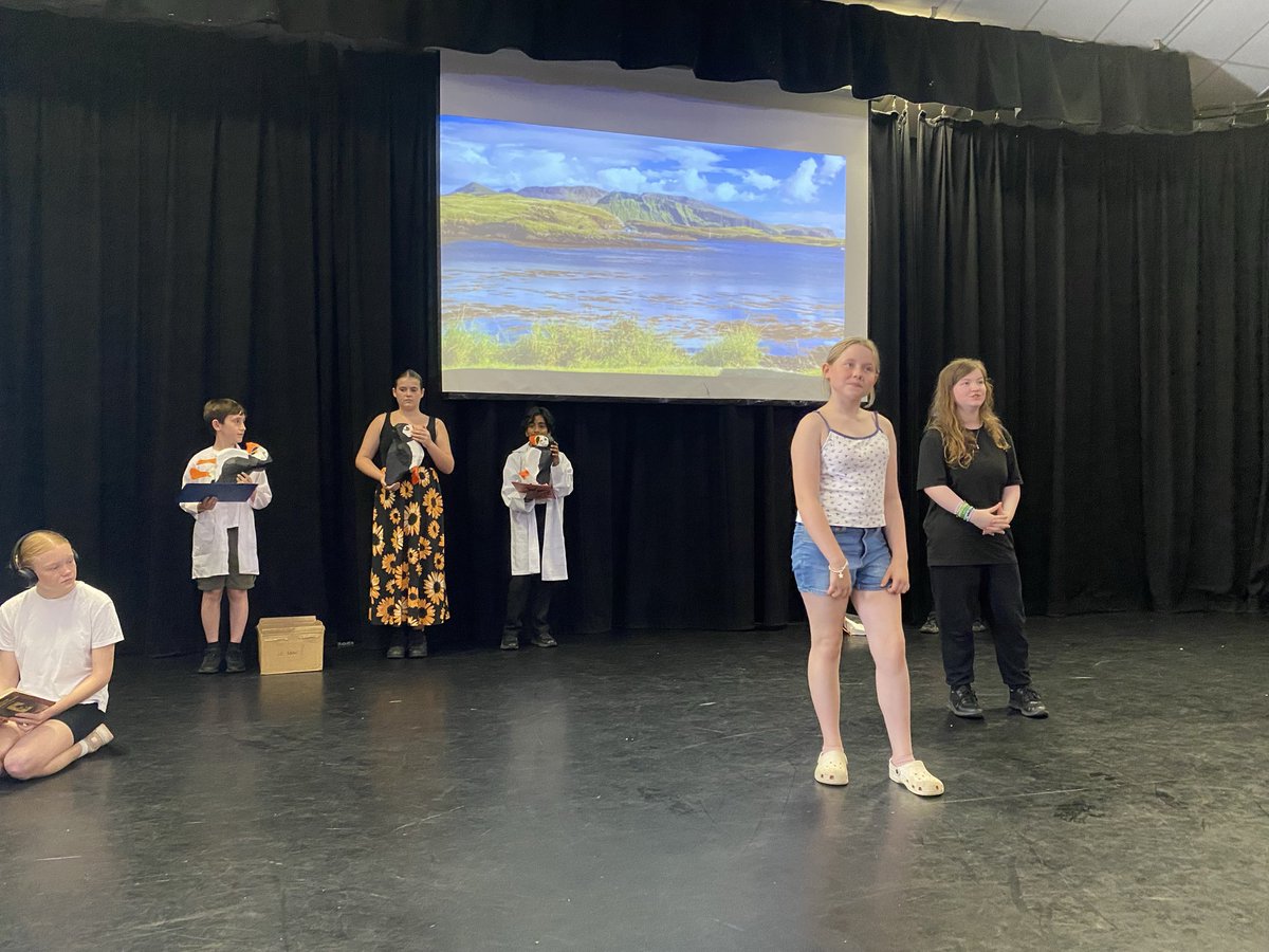 jmadeleinehale's tweet photo. @CarnegieMedals We are so excited to be @torbridgehigh for Plymouth Schools Carnegie Competition! #Ghostlines https://t.co/a8n9zeJiWb