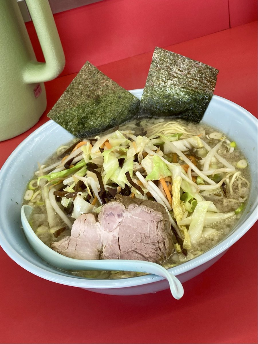 ny8080808's tweet photo. ラーメンショップ椿  河内店　@河内町

野菜ラーメン中盛

野菜🥬補給完了😋👍

#ラーショ
#ラーメン https://t.co/weEwScnAPJ