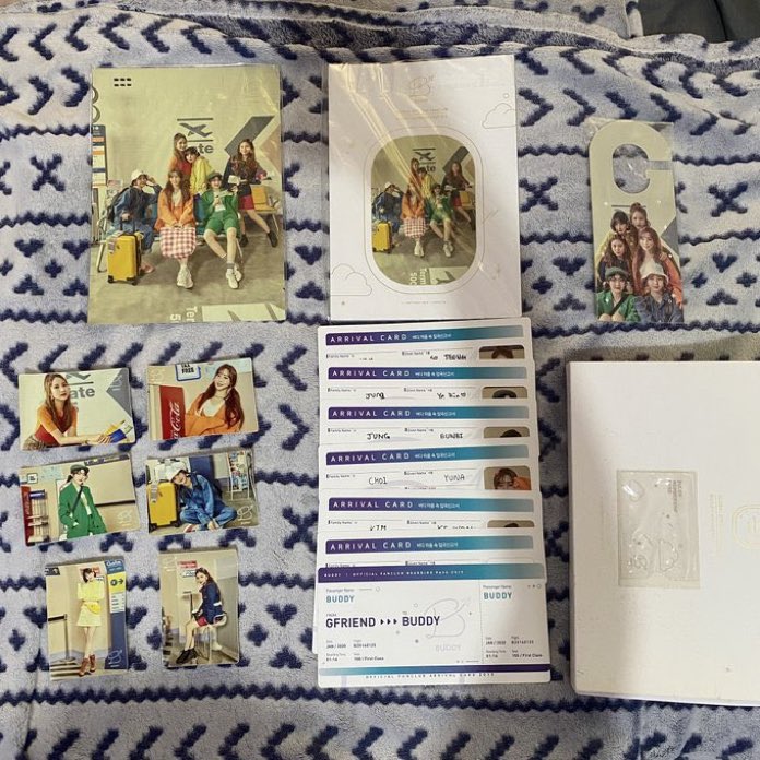eunhannaaa's tweet photo. wts lfb ph onhand 🇵🇭
GFRIEND MEMBERSHIP KIT

- take all for 500php + sf
- kung ano lang ang nasa pic yun lang ang inclusion, may outer box pero marumi na at may discolorations 😭
- MOP: gcash
- MOD: j&amp;t (loc: Mindanao)

🏷️gfriend sowon yerin eunha yuju sinb umji viviz lf wtb kpop https://t.co/ti1o3EMN7T