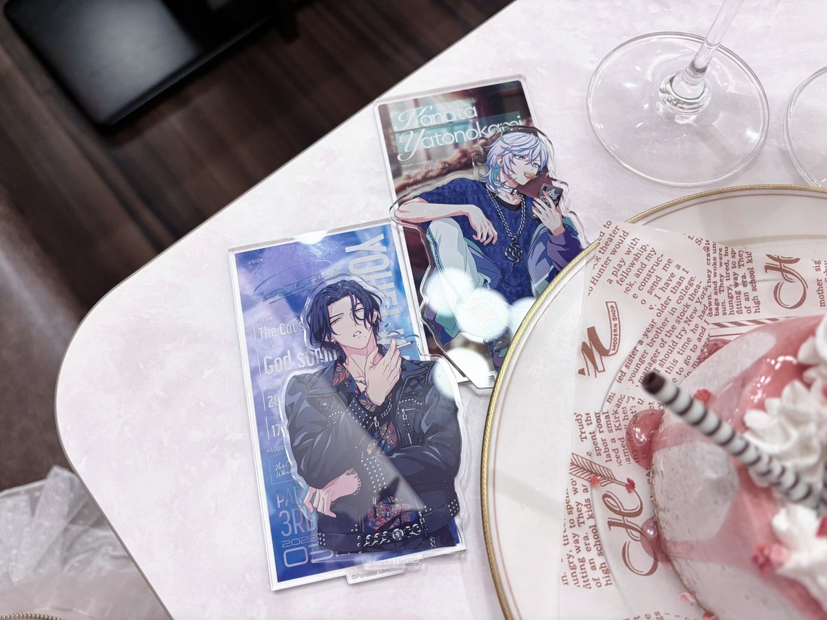 kanatalxvx's tweet photo. 周年合わせ ♬.*ﾟ https://t.co/2WziZ94esU