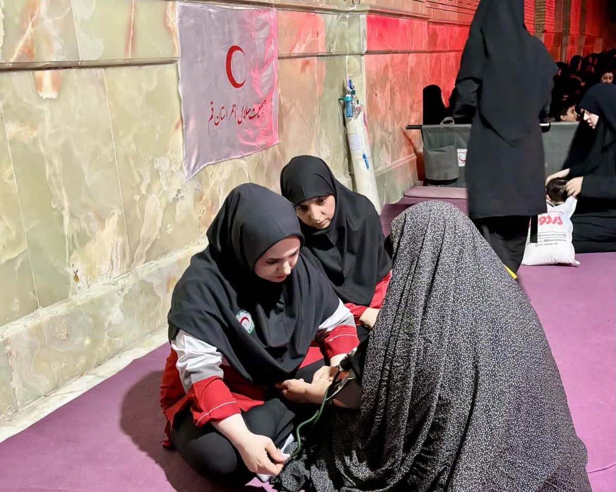 Qom_rcs's tweet photo. ⭕️ پوشش امدادی و درمانی هیئت‌های بزرگ مذهبی توسط هلال‌احمر قم

مدیرعامل جمعیت #هلال‌احمر قم گفت: بیش از ۱۴۰ امدادگر، نجاتگر، پزشک و پرستار، هیئت‌های بزرگ مذهبی استان را در دهه اول ماه محرم تحت پوشش امدادی قرار می‌دهند. https://t.co/SlPrNA5GGi